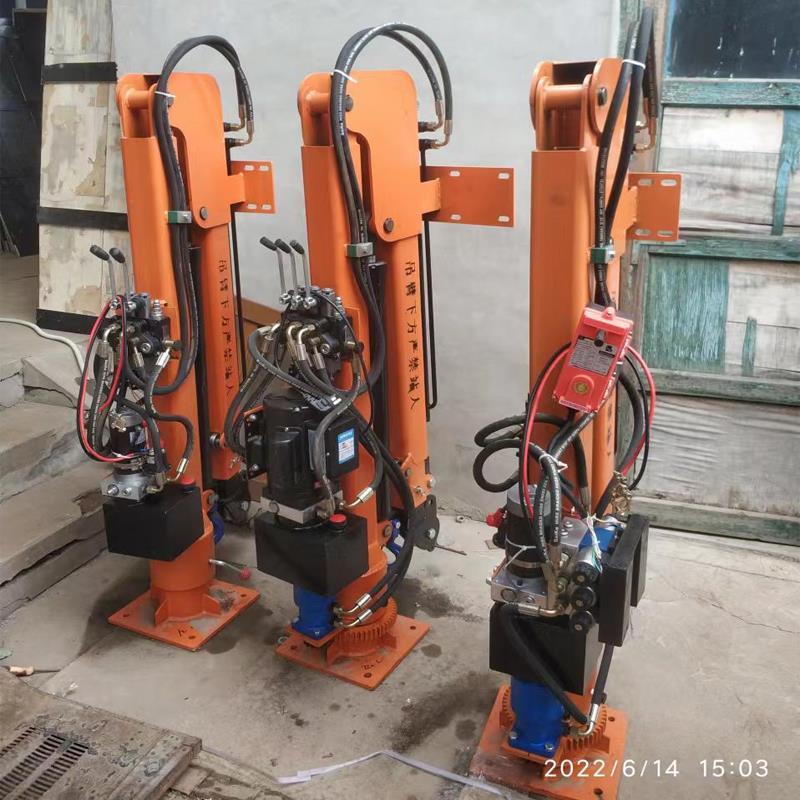 北京重汽蓝牌随车吊 3.2吨 国六动力强 液压驱动 农用自卸起重机